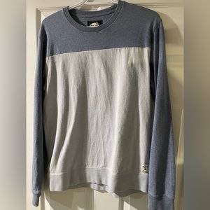 Roots pull over / crew neck